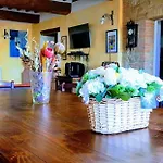 Villa Il Poggio Montisi