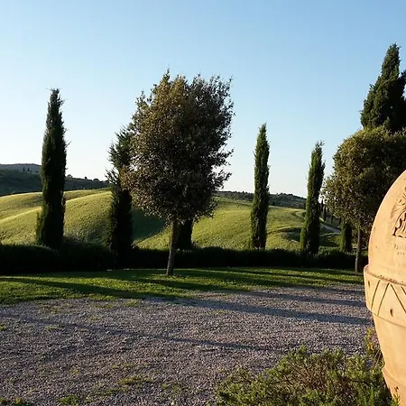 Il Poggio Вилла Montisi